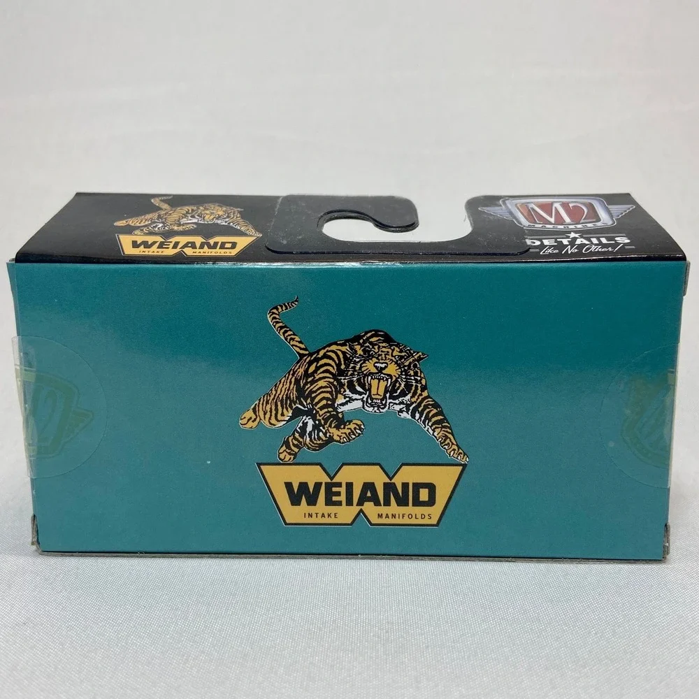 M2 Machines Weiand 1964 Dodge A100 Panel Van R63 Die-cast 1:64‎ Model NIP 2023